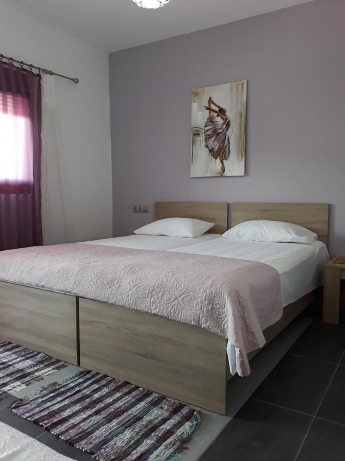 Mario'S House Apartment Vergina Ngoại thất bức ảnh