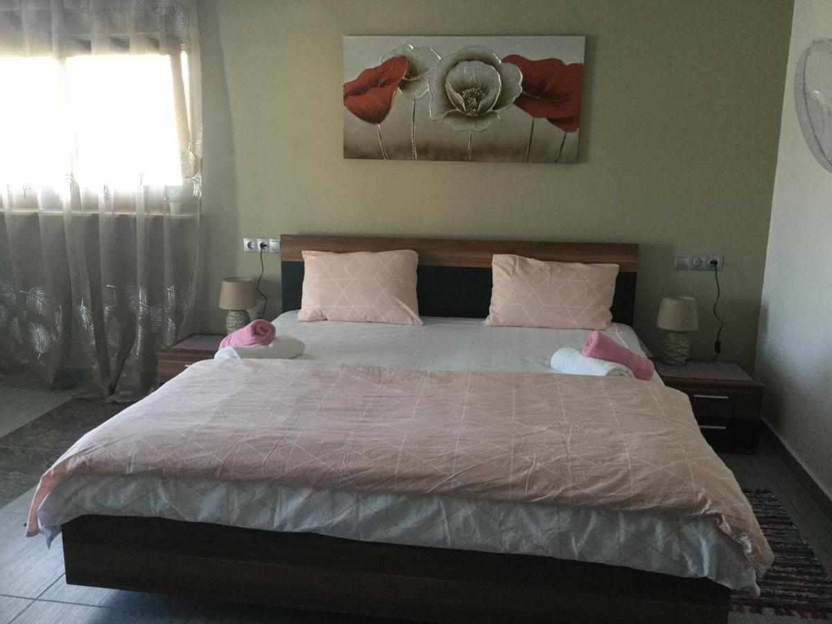 Mario'S House Apartment Vergina Ngoại thất bức ảnh
